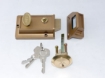 Picture of Yale Night Latch 60MM Gold Lacquer